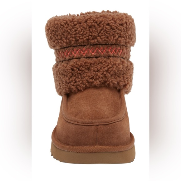 UGG Sheepskin Mini Braid Boots Hardwood Color - Picture 5 of 10